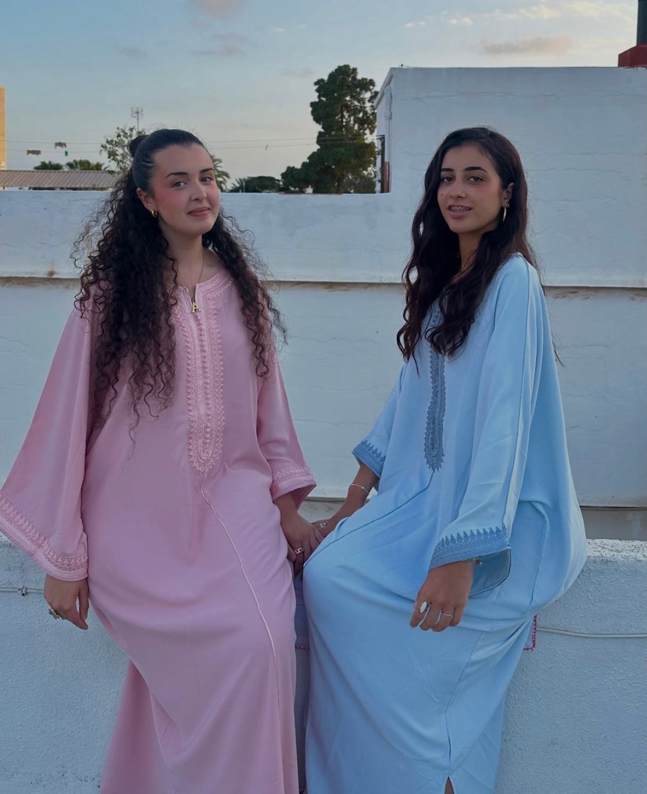 Abaya bleue ciel