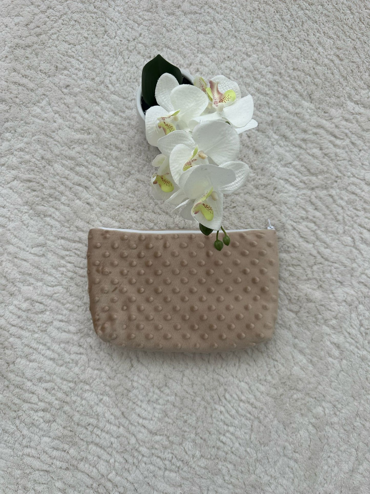 Trousse de toilette spacieuse